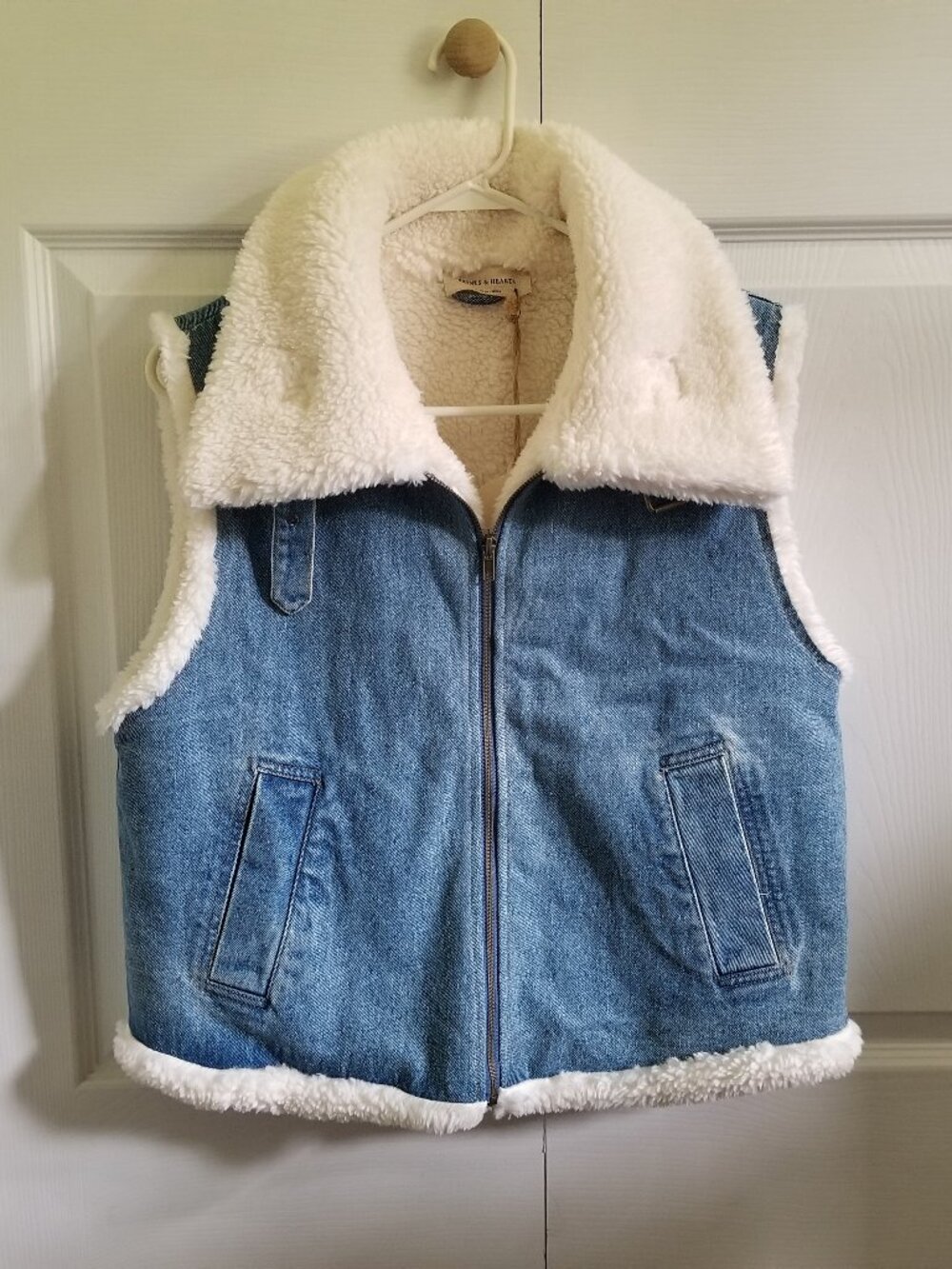Saints & Hearts Women's Vest Medium Blue White Denim Sherpa Fleece NWT